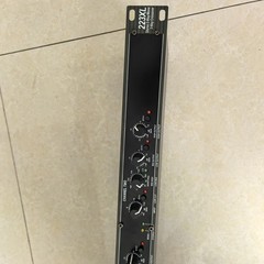 DBX 223XL Stereo 2-Way/Mono 3-Way Crossover Rack Mountable