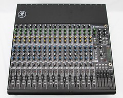 Mackie 1604 VLZ4 VLZ-4 16-Channel 4-Bus Mic/Line Mixer w/ ONYX Preamplifiers