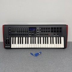 Novation Impulse 49 MIDI Keyboard Controller 49 Semi-Weighted Keys