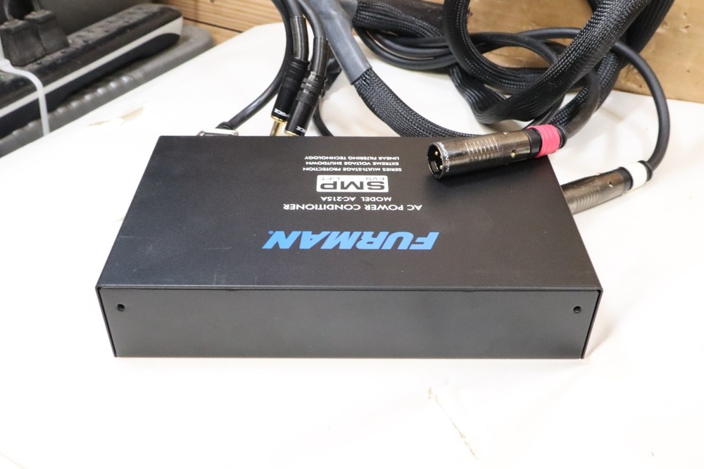 Furman AC-215A Compact Power Conditioner