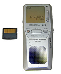 Genuine Olympus DS-3300 Digital Voice IC Recorder with 32MB Memory Card