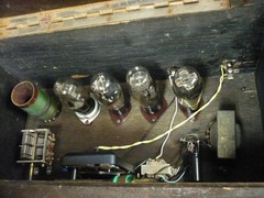 Antique Vacuum Tube Radio Receiver B31493 With Speaker Vintage Am/fm Classic