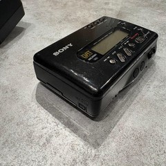 Sony TCD-D8 DAT Walkman Portable Recorder Digital Audio Tape Corder Black #0001