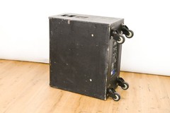 QSC KSub 1000W Dual 12″ Powered Subwoofer CG011K1