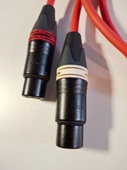 XLR Interconnect Balanced Cable (1.5m) PAIR – MOGAMI Wire NEUTRIK – RED/BLACK