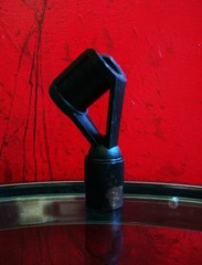 Vintage RARE 1970’s AKG SA-31 microphone clip medium diameter D330BT used # 1