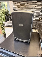 Samson Expedition XP106w Portable PA w/ Handheld Wireless System