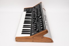 Moog Subsequent 37 Analog Keyboard Synthesizer – 37 Key