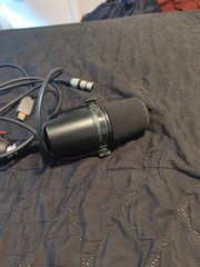 Shure MV7 Dynamic Microphone Podcast Kit