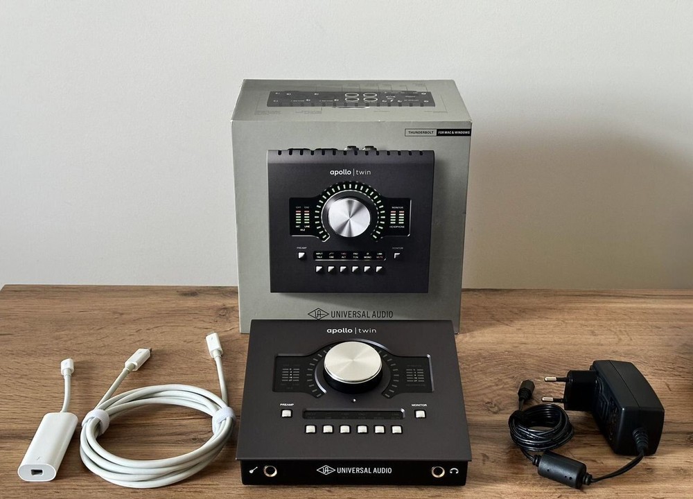 Universal Audio Apollo Twin Thunderbolt Audio Interface