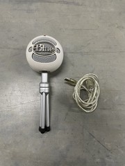 Blue Microphone Snowball iCE Condenser USB Microphone with Stand & Cord